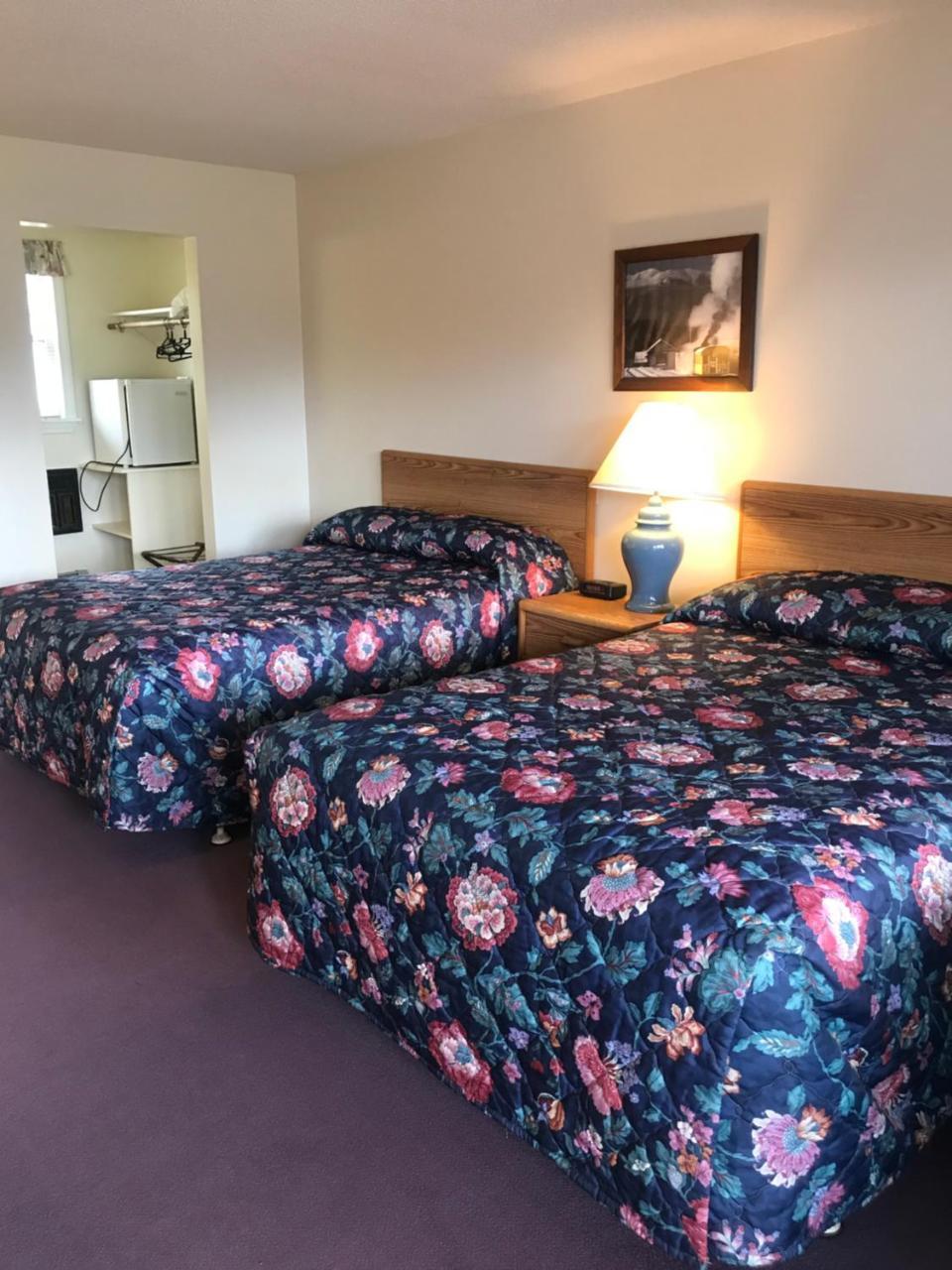Four Seasons Motor Inn Twin Mountain Exterior foto